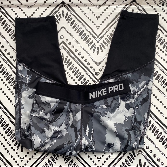 Nike pro black digital camo leggings running pants - Picture 4 of 5
